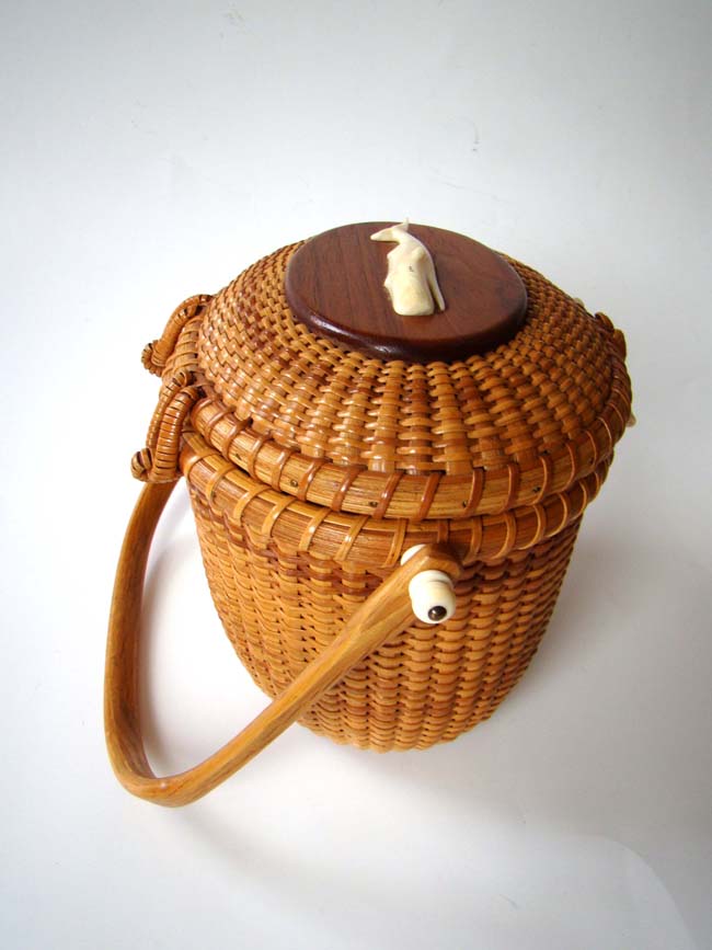 A wonderful small Nantucket "Friendship" basket made by William Sayle in 1975 — image 3
